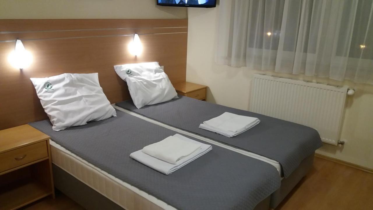 Lesny Dwor Aparthotel Миелно Екстериор снимка